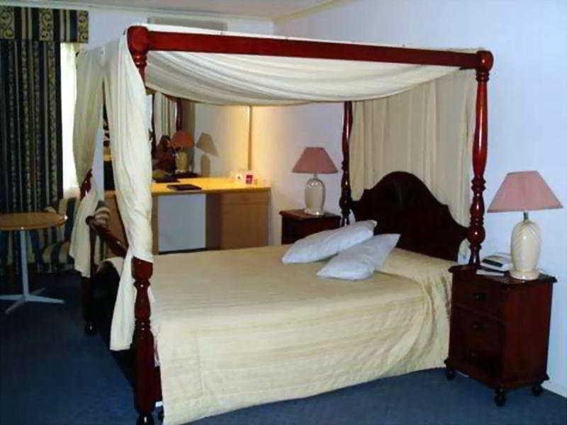 Quality Hotel Manor Mitcham Szoba fotó
