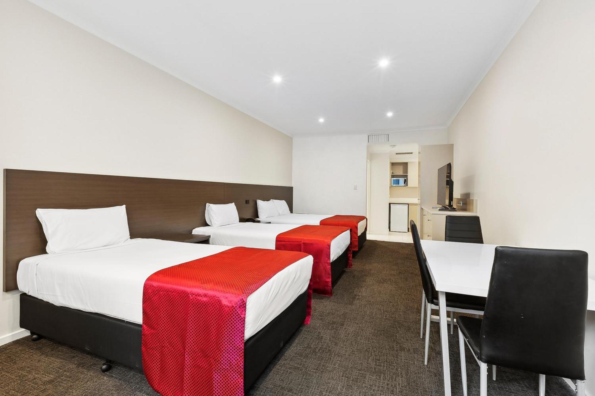 Quality Hotel Manor Mitcham Kültér fotó